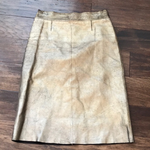 BCBGMaxAzria Dresses & Skirts - BCBG MaxAzaria Gold leather skirt